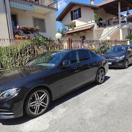 Giorni Felici Tutto Nuovo, Giardino, Parcheggio Apartment แวร์บาเนีย ภายนอก รูปภาพ