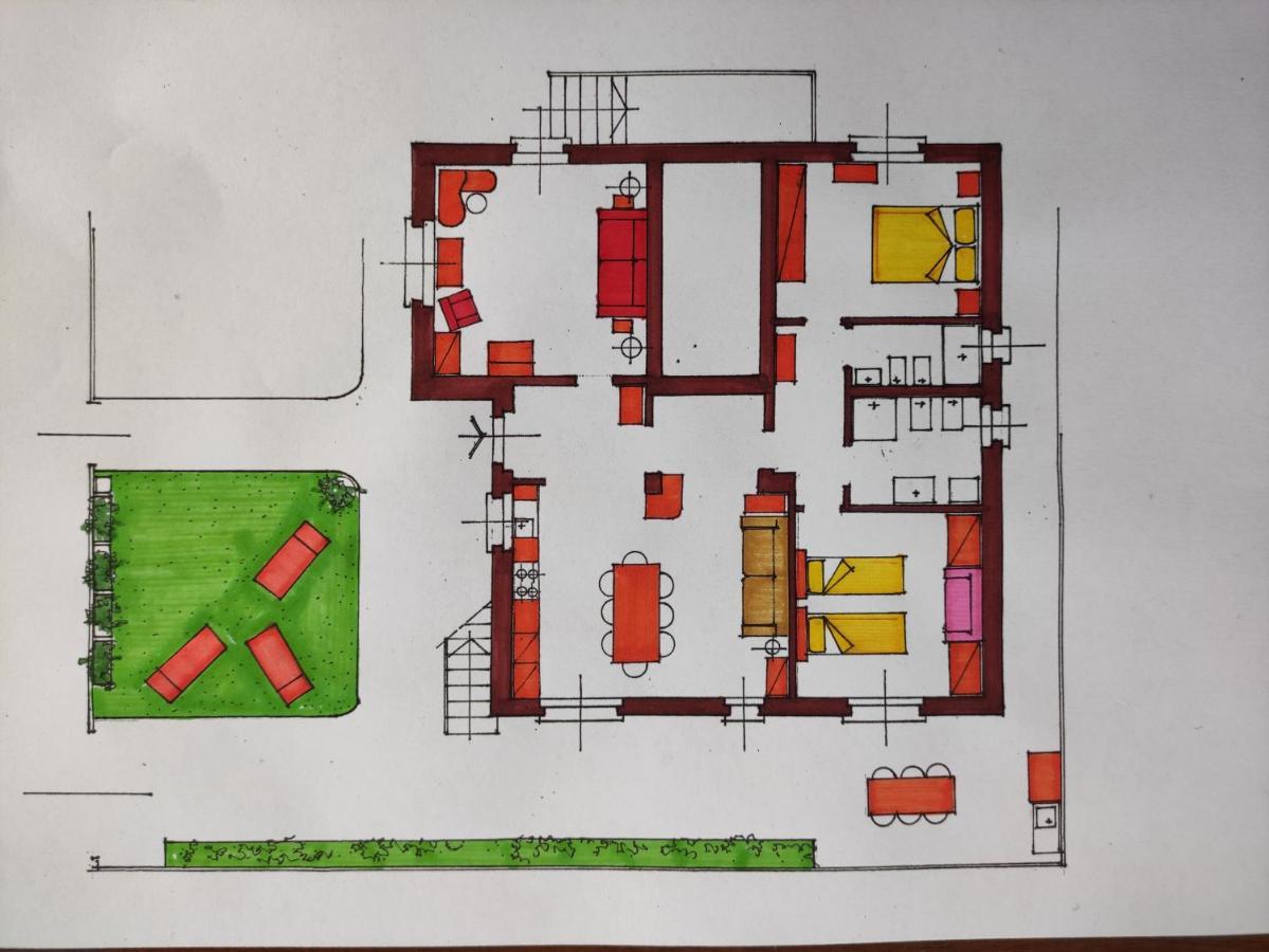 Giorni Felici Tutto Nuovo, Giardino, Parcheggio Apartment แวร์บาเนีย ภายนอก รูปภาพ
